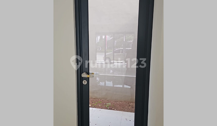 For Rent: Enchante Business Park Shop House in BSD City 2