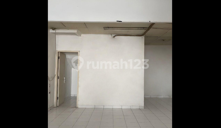 FOR SALE OR RENT: COMMERCIAL SHOPHOUSE IN CENTRAL AUTO PARTS AREA, BSD CITY, SOUTH TANGERANG