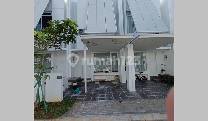 For Sale House in Tabebuya Cluster, BSD City, South Tangerang For Sale House in Tabebuya Cluster, BSD City, South Tangerang