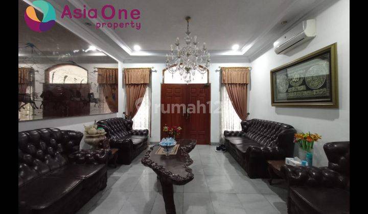 DI JUAL RUMAH HOEK DAERAH MAMPANG PRAPATAN DI JAKARTA SELATAN 1