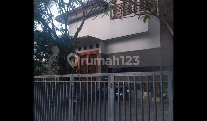 DI JUAL RUMAH DAERAH PELANGI KUNING KELAPA GADING DI JAKARTA UTARA