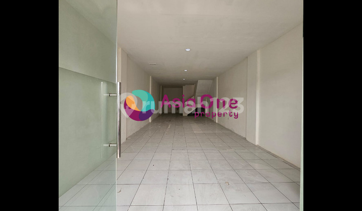 FOR RENT SHOPHOUSE ON SERPONG MAIN ROAD IN SOUTH TANGERANG 2
