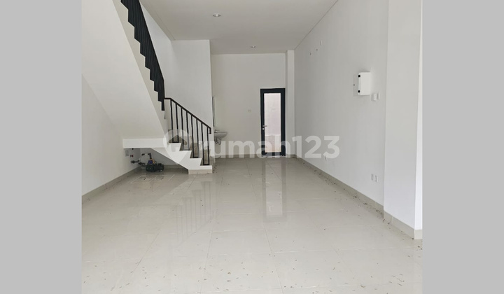 For Rent: Enchante Business Park Shop House in BSD City 1