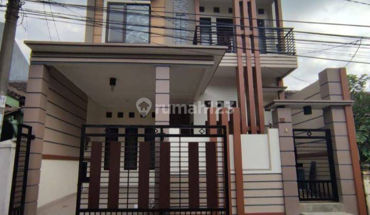 Dijual cepat rumah siyap huni di bsd city  1