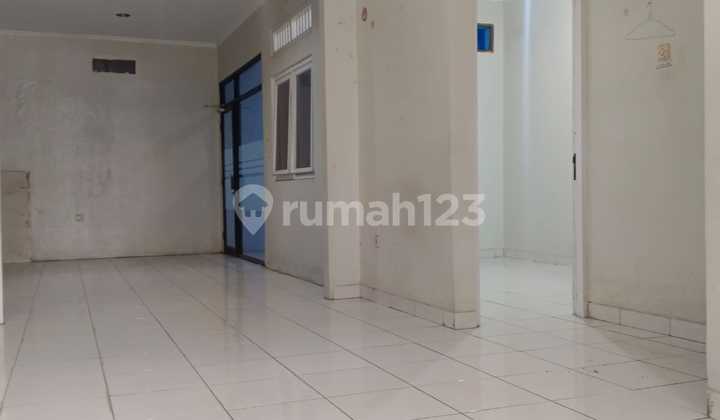 Dijual Rumah Boulevard di Villa Nusa Indah 5 Bogor 2