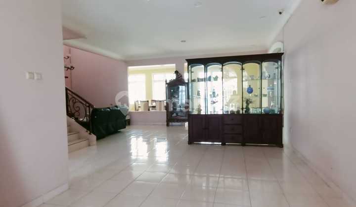 Luxury Large House in a Cluster in Front of Cibubur Tourist City, Neat and Ready to Occupy 2