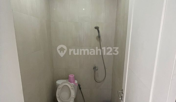 Sell Fast 2-Story House Neat Ready to Live in Graha Raya Tangerang 2