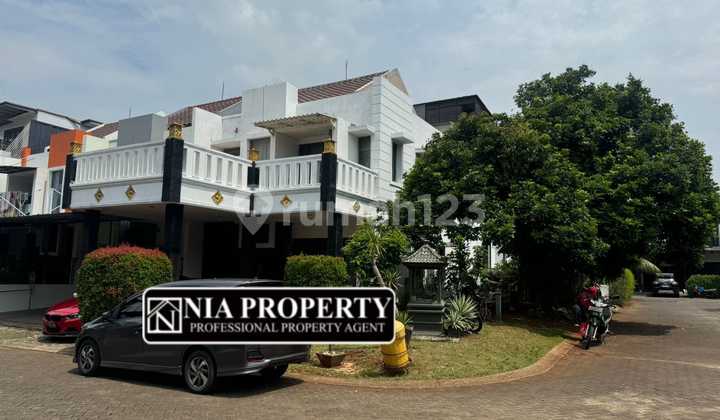 Rumah Hook 2,5 Lantai Di Kawasan Elite Raffles Hills Cibubur Rumah Hook 2,5 Lantai Di Kawasan Elite Raffles Hills Cibubur