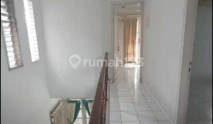 Dijual Rumah 2 Lantai Lokasi Strategis di Cluster Depan Kota Wisata Cibubur 2
