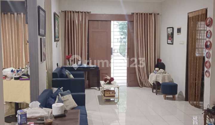 Dijual Cepat Rumah 2,5 LT di Kota Wisata Cibubur  2