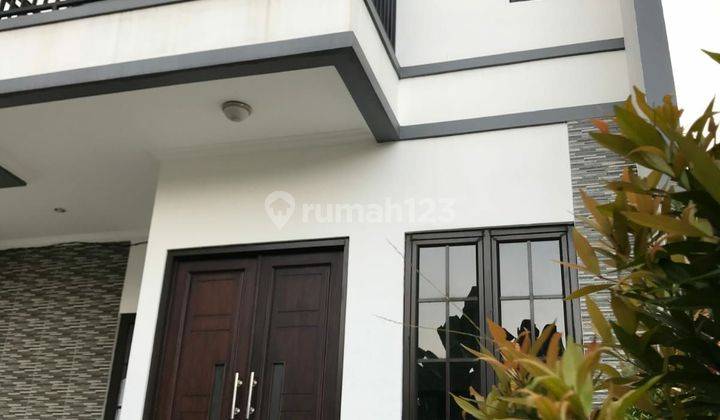 Rumah 2 Lantai Murah Tipe Balkon Jakarta Selatan 1