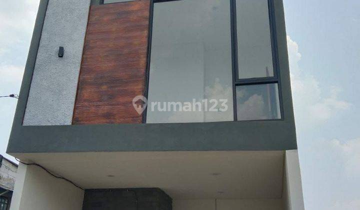 Dijual Rumah Ready The Moonland Lokasi Strategis Harga Terbaik 1