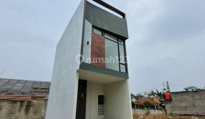 Dijual Rumah Ready The Moonland Lokasi Strategis Harga Terbaik 1