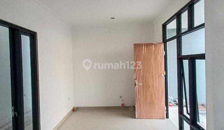 Rumah Dijual Murah Sekali di Jagakarsa, Lokasi Strateģis 2