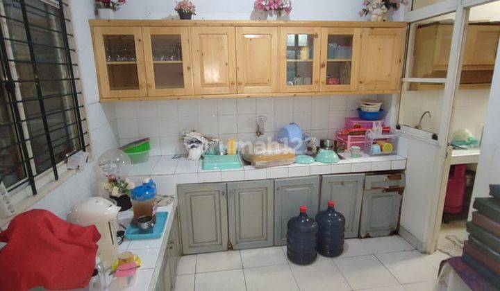  Dijual Cepat Rumah Bagus di Taman Semanan, 2