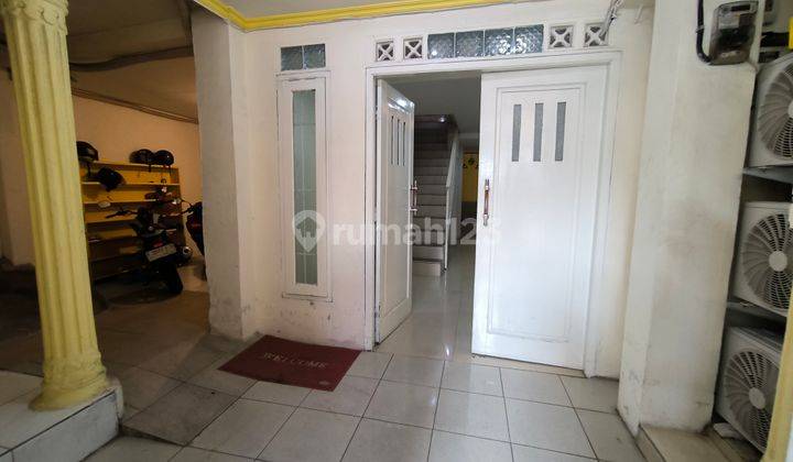 Rumah Kost Dekat UI Lokasi Strategis di Beji Depok 2