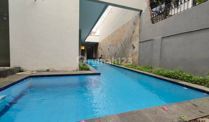 Rumah Mewah & Bagus di Pondok Indah dengan Swimming Pool 2