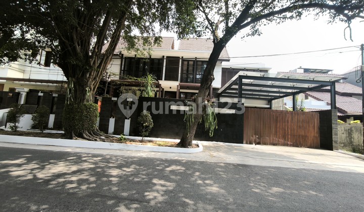 Dikontrakkan Rumah Modern di Cikatomas Kebayoran Area 2