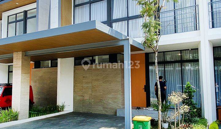 Rumah Cantik Full Furnish Cluster Brava Himalaya Karawaci Sentral 1