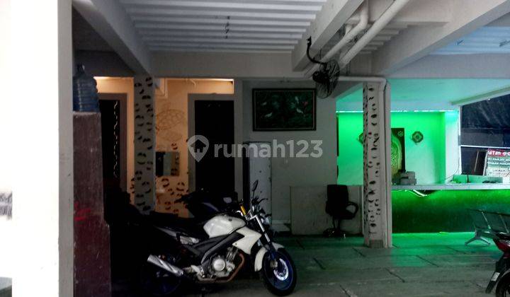 Dijual Rumah 2 Lantai Tanah Luas Di Jalan Batu Ampar 2