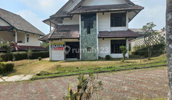 Dijual Villa 2 Lantai Shm Butuh Sedikit Renovasi 1