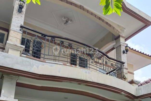 Dijual Rumah Mewah 2 Lantai Tanah Luas SHM di Jalan Tebet Timur 2