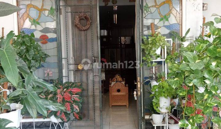 Dijual Rumah Di samping Jalan Raya Boulevard Jaka Setia 1