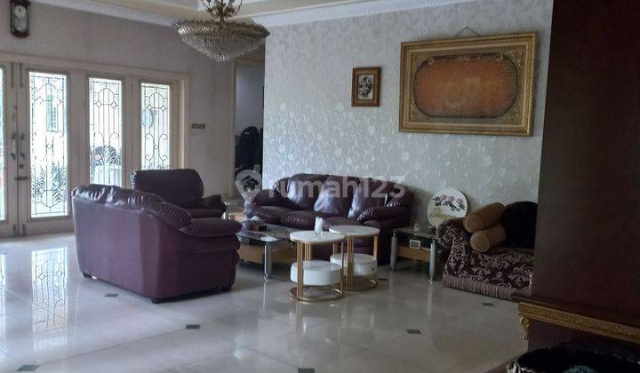 Dijual Rumah Mewah ada kolam Renang Di Jalan Tebet 2