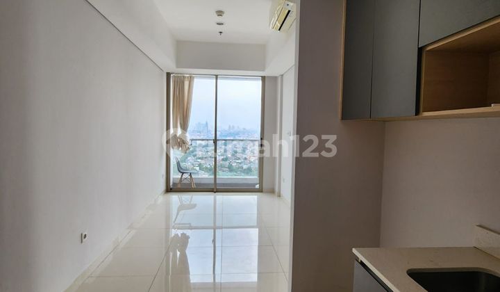 Disewakan 2br Semi Semi Furnished Apt Taman Anggrek Residences 2