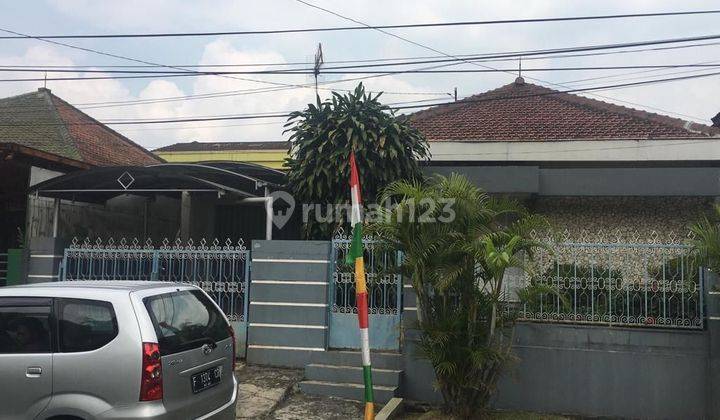 Dijual Rumah dengan Tanah Luas di Tengah Kota Perum. Bogor Baru 1