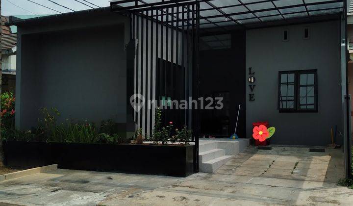 Dijual Rumah Cantik Fully Furnished Di Cluster Venezia Sentul City 1