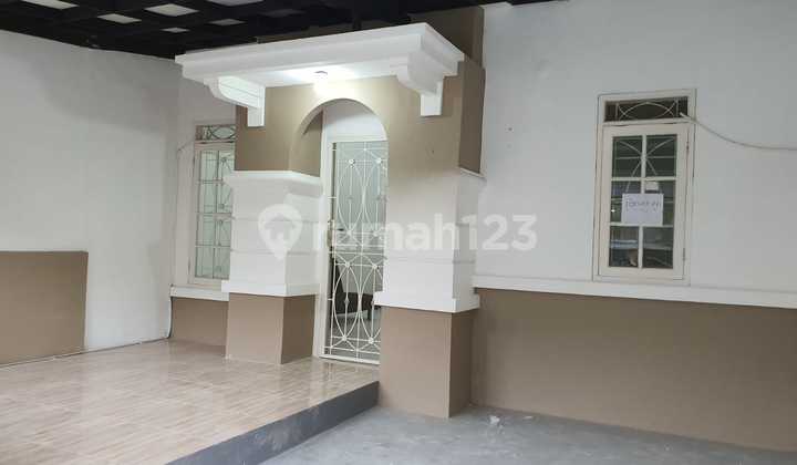 For Sale Fast Good Cheap Single-Story House in Cluster at Sentul City 2