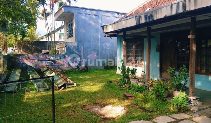 Dijual Cepat Tanah Lokasi Bagus dengan Bangunan Tua di Pusat Kota Salatiga