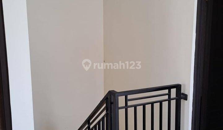 Rumah 2 lantai di Mandalika Residence Ciwastra Bandung 1