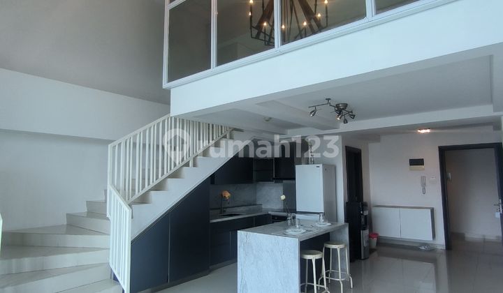 Disewakan Office Soho Avenue Semi Furnish