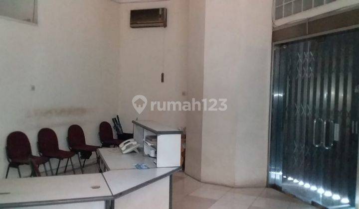 Dijual Gedung Office Hook 4 Lantai Krekot Pasar Baru 1