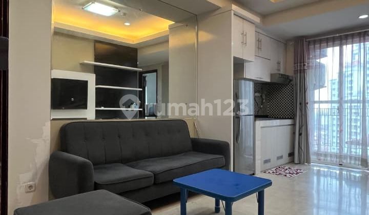 Sewa Apartemen Royal Mediterania Furnish View Kolam Sewa Apartemen Royal Mediterania Furnish View Kolam