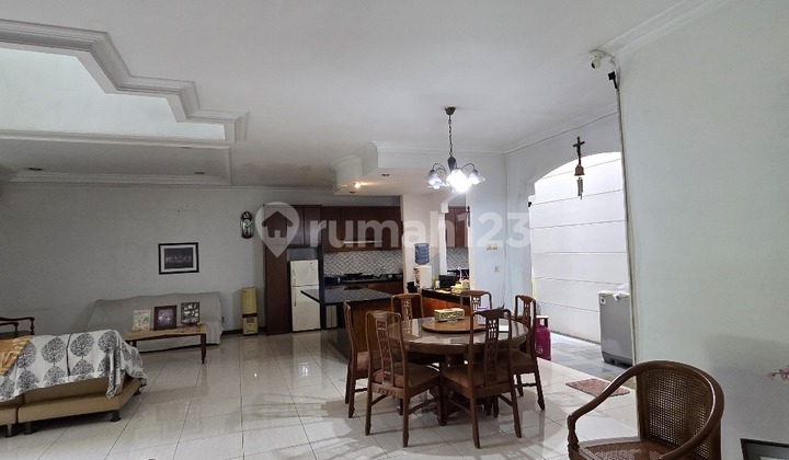Dijual Rumah Taman Aries Meruya Jakarta Barat