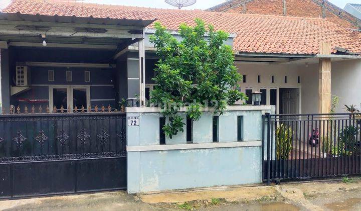 Rumah Bagus Siap Huni Semi Furnished SHM di Beji, Depok 1