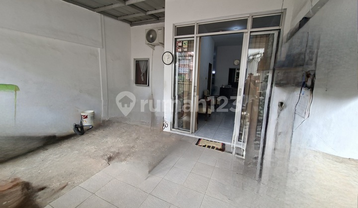 Rumah 1 Lantai di Pinus Raya Pamulang. Hadap Barat Daya. Unfurnished. SHM 2