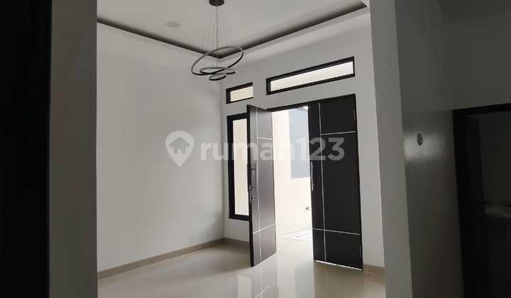 Rumah Baru 2 Lantai New Minimalis Serpong Regency Melati, SHM 2