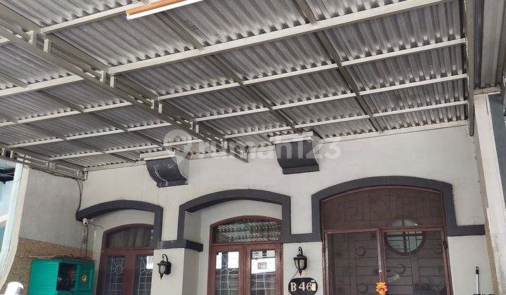 Dijual Cepat Rumah 2 Lantai Di Puri Gardena Kalideres, Fasilitas Kolam Renang, SHM