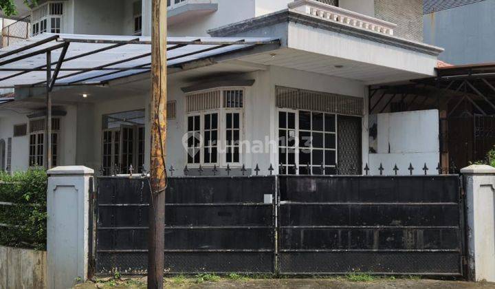 Disewakan Rumah Hoek 2 Lantai Di Permata Buana. Hadap Utara Selatan 1