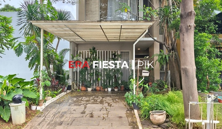 Rumah Sangat Bagus 2 Lantai Di Puri Botanical Cluster Dilenia, Hadap Utara, SHM