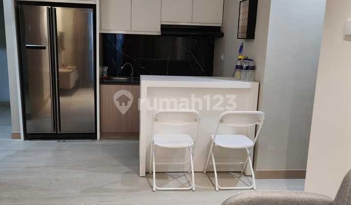 CBD Pluit Tower Cemara Apartment. 3 Bedrooms. Furnished. 2