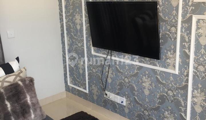 Nice House For Sale Cheap 2 Floors In Vanya Park Bsd City, Furnished 2