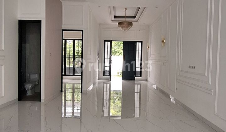 Rumah Mewah 1¼ Lantai Di Griya Loka Bsd, Interior Cakep, SHM Rumah Mewah 1¼ Lantai Di Griya Loka Bsd, Interior Cakep, SHM