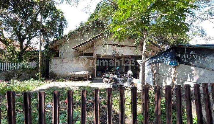 Rumah Butuh Renovasi Unfurnished Sertifikat Hak Milik di Jalan Rajawali, Bandung 1