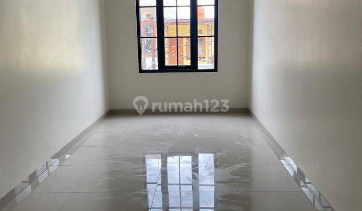  Rumah Unfurnished Baru SHM - Sertifikat Hak Milik di Kopo Permai 1, Kopo Permai 2