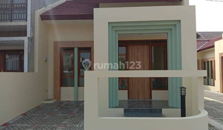 Rumah Baru dan Bagus Unfurnished Arcamanik Kota Bandung 1